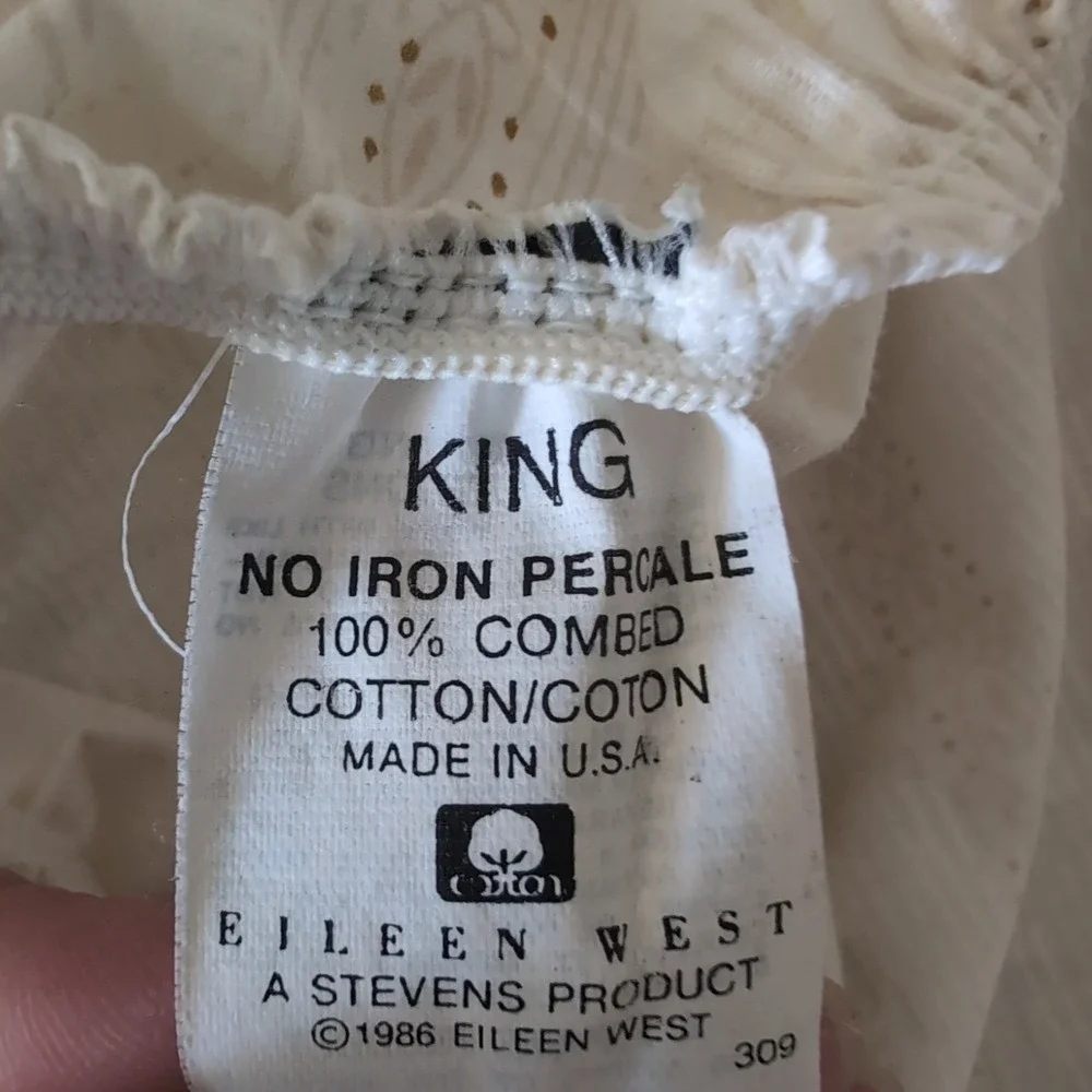 Vtg Eileen West King/Queen Sheet Set Cream‎ Floral Cotton USA 6 pillowcases READ